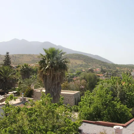 Hotel Eski *