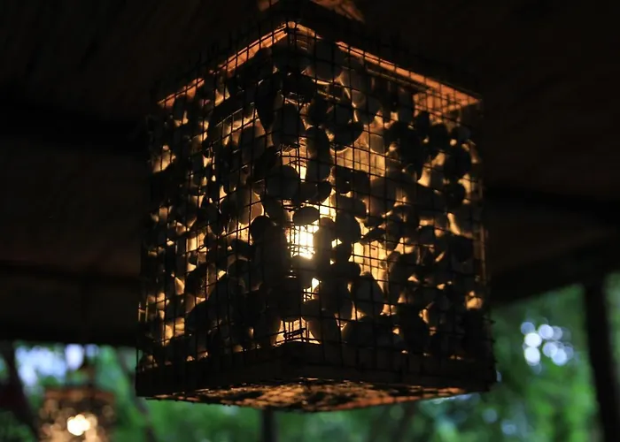 Eski فندق داتْشا